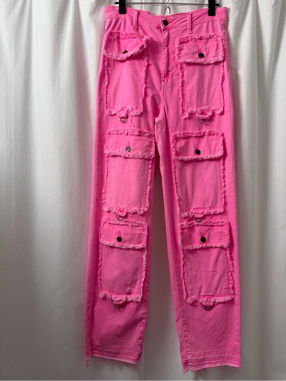 Akira Label Pocket Full Of Sunshine Hot Pink Cotton Cargo Jeans | Size: 8